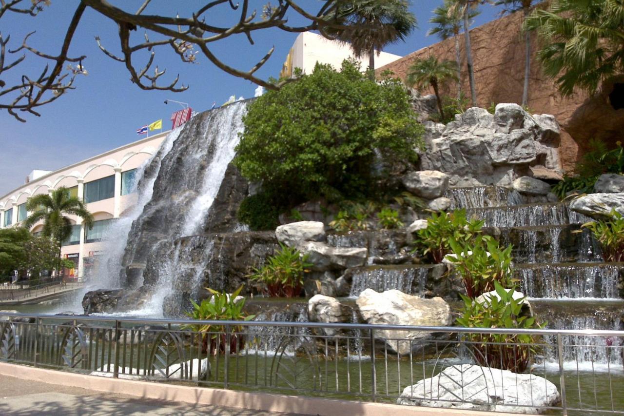 Oyo 798 Reurn Mareena Resort Nakhonratchasima Exterior photo